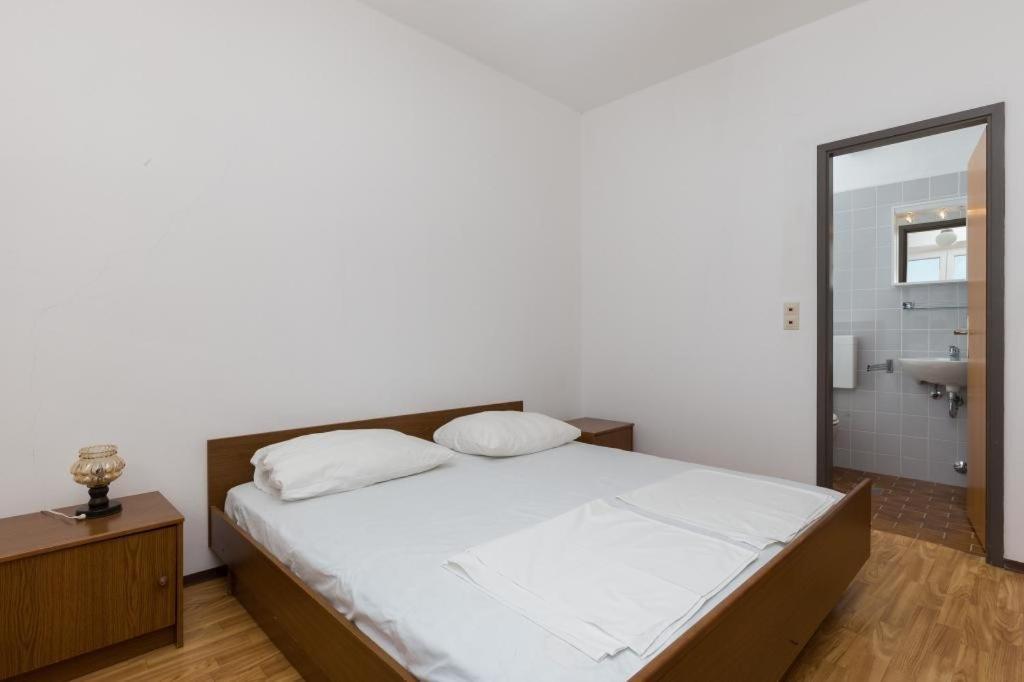 Rooms Villa Basica Saplunara Quarto foto