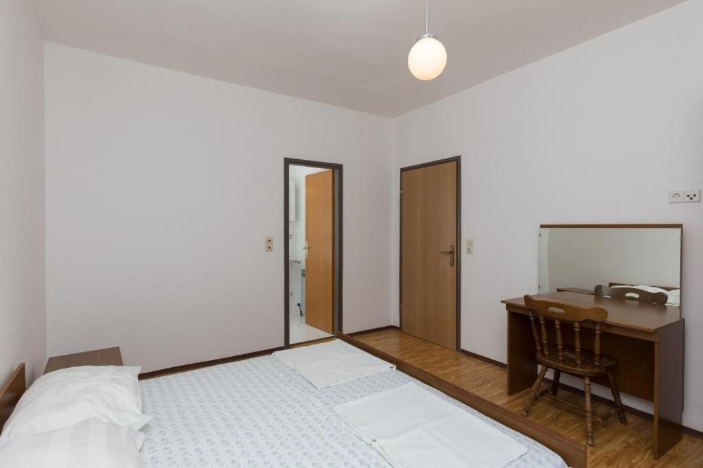 Rooms Villa Basica Saplunara Quarto foto