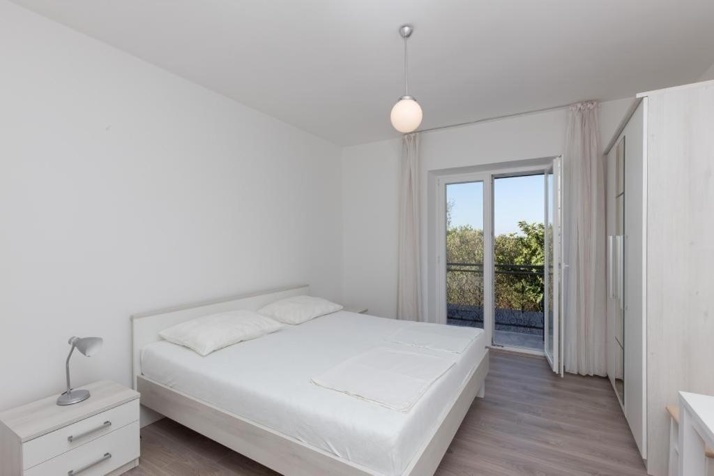 Rooms Villa Basica Saplunara Quarto foto